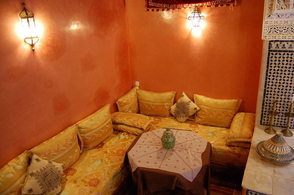 Riad Benchekroun Meknès Buitenkant foto