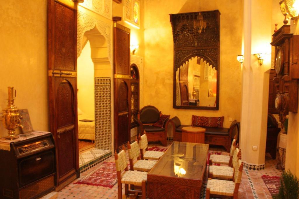 Riad Benchekroun Meknès Buitenkant foto